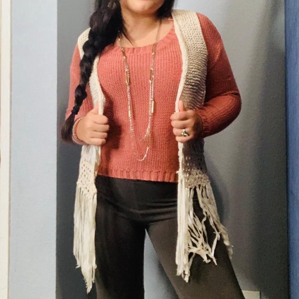 Forever 21 Beige Sleeveless Cardigan Size S - Picture 3 of 8